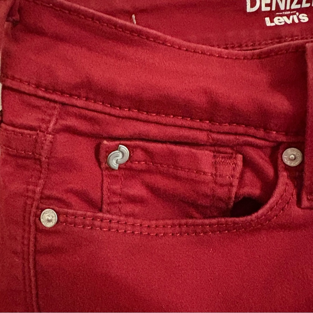 Denizen Levi’s Red High-Rise Ankle Skinny Jeggings Zipper Details Size 2 - Picture 8 of 13